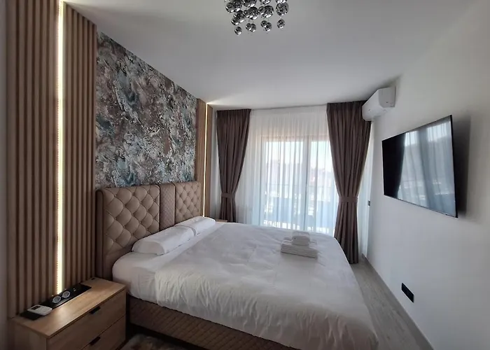 アパート Charming One Bedroom With Balcony & Parking *