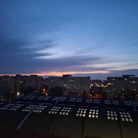 דירה Charming One Bedroom With Balcony & Parking בוקרשט